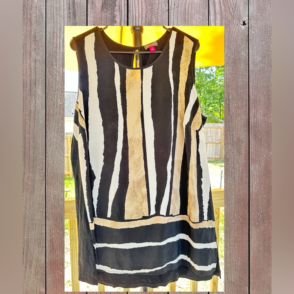 Vince Camuto, Dress colors are Black, White, & Beige Striped, Sleeveless. Xlg
